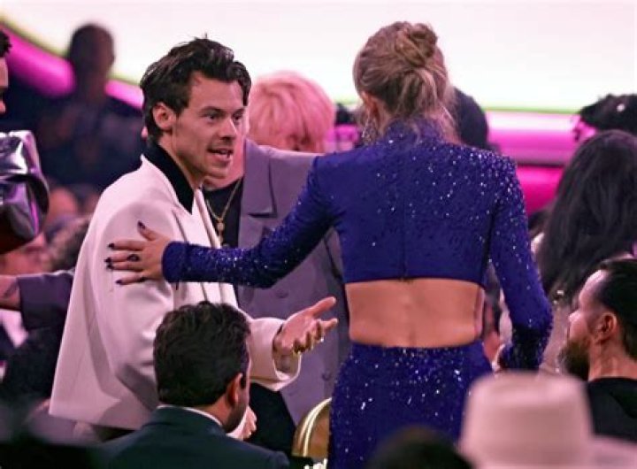Taylor Swift & Harry Styles: She Reveals They’re Friends Again