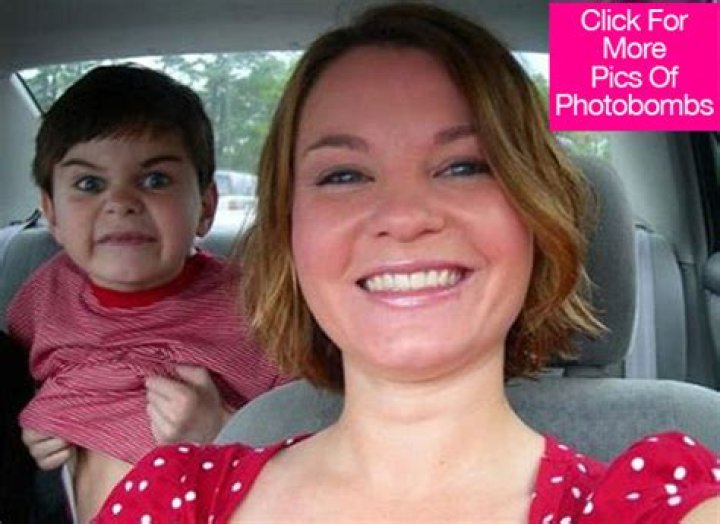 The 15 Best Kid Photobombs Ever — Hilarious Pics