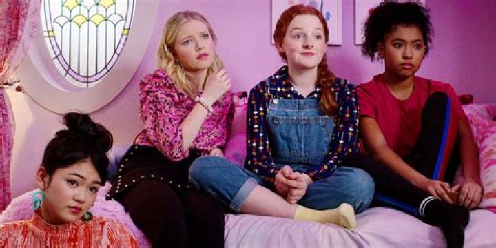 ‘The Baby-Sitters Club’s New Dawn On Season 3 & More: Interview – Hollywood Life