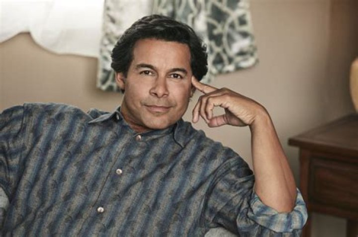 ‘This Is Us’ Star Jon Huertas Reveals Season 4 Will Go Back & Explore ‘Right After Jack’s Death’