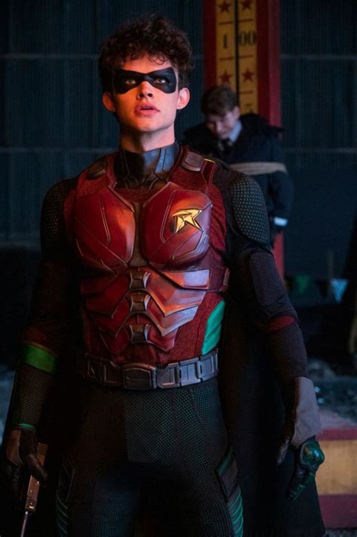 ‘Titans’ Season 3 — Photos Of Brenton Thwaites & More