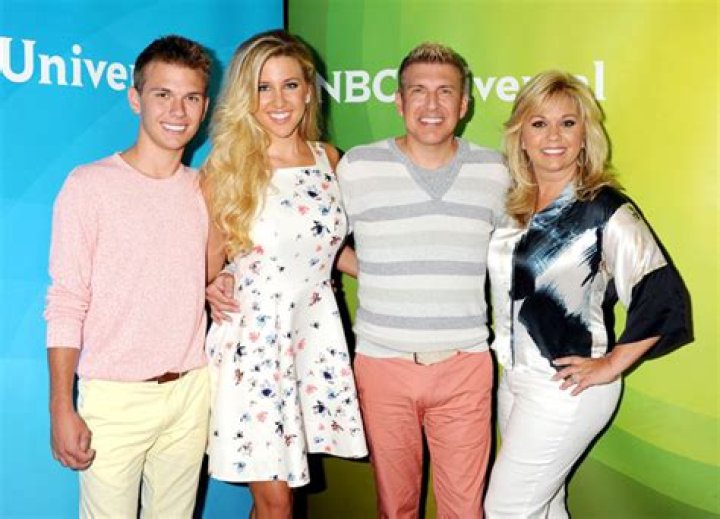 Todd Chrisley Claims Inmates Took Picture Of Him In Jail – Hollywood Life