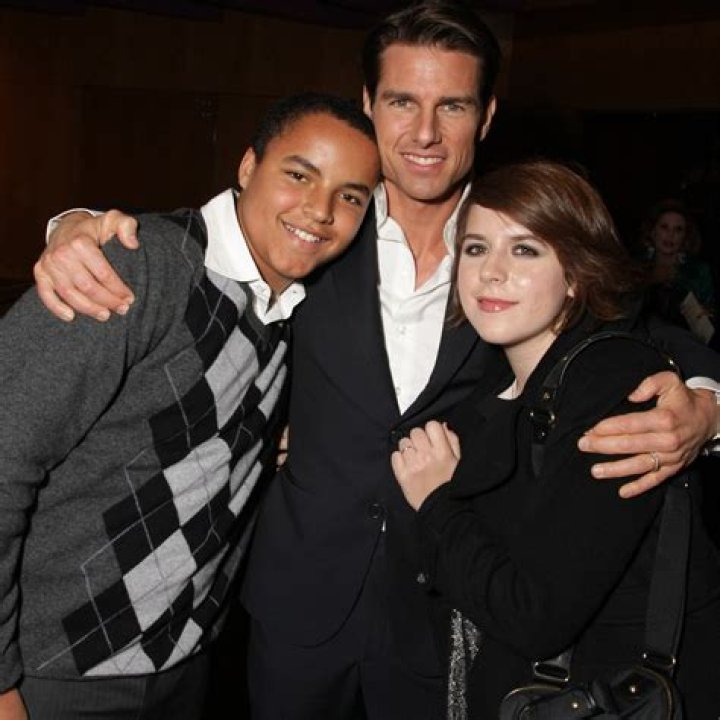 Tom Cruise & His Mom — PICS