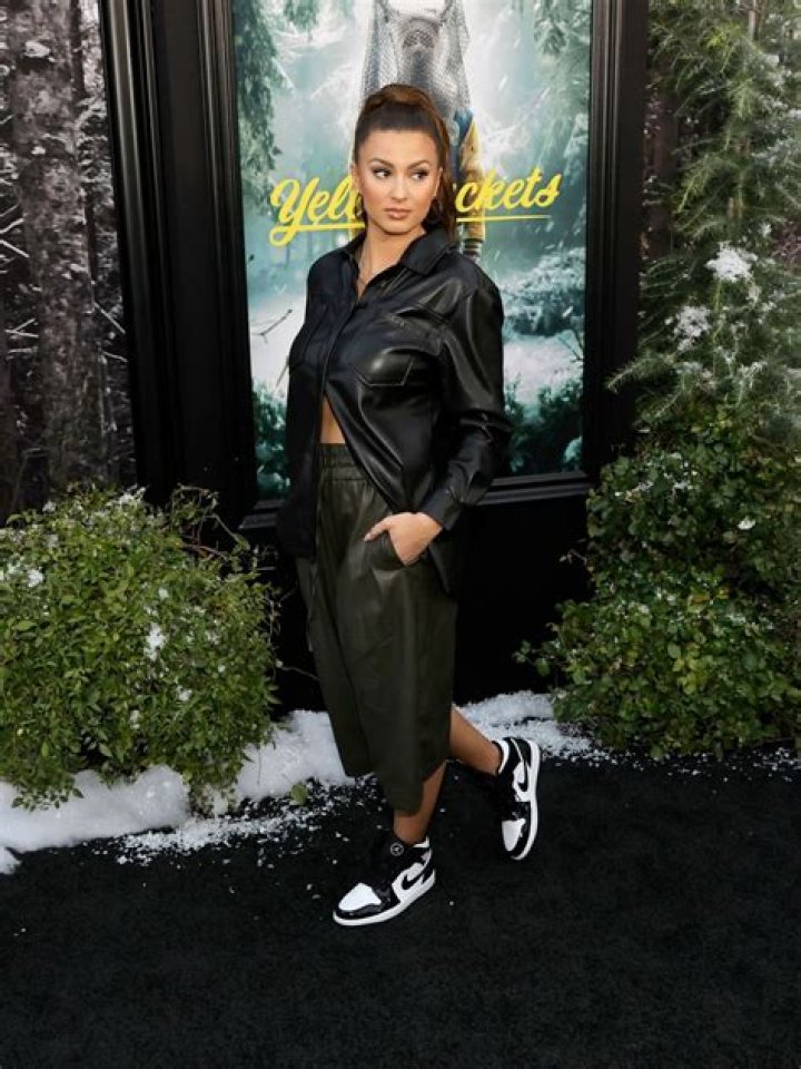 Tori Kelly Celebrity Profile – Hollywood Life