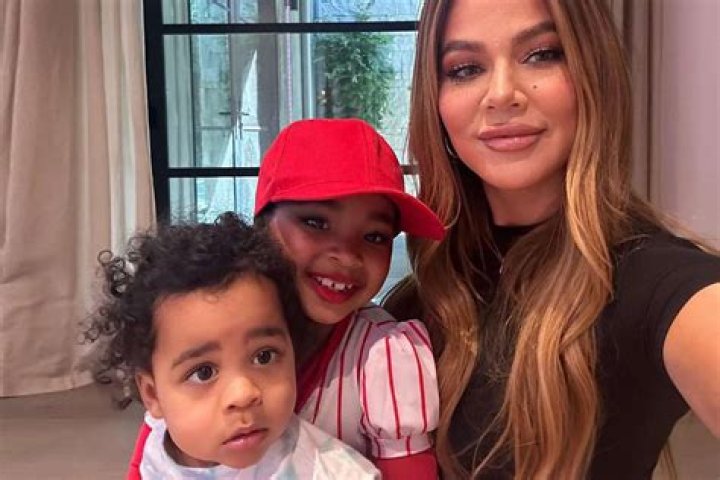 True Thompson, 2, Has A Blast Making Cookies With Khloe Kardashian As They Miss KarJenner Christmas