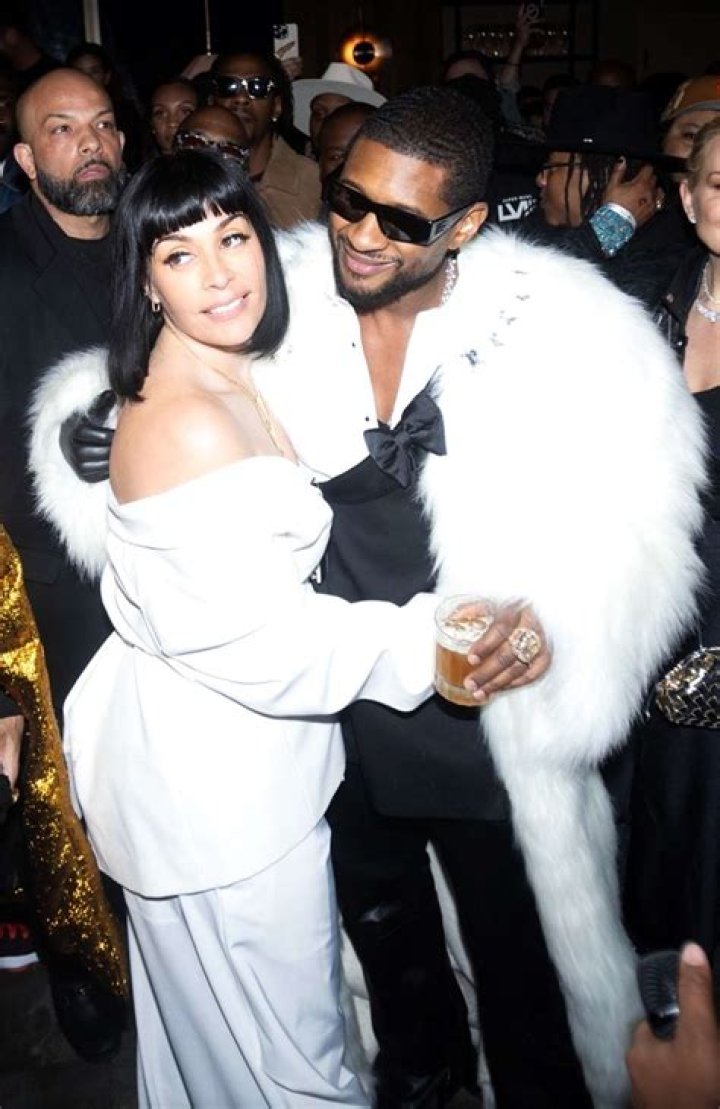 Usher Married: Singer Weds Longtime Love Jenn Goicoechea in Las Vegas With His Mom by His Side