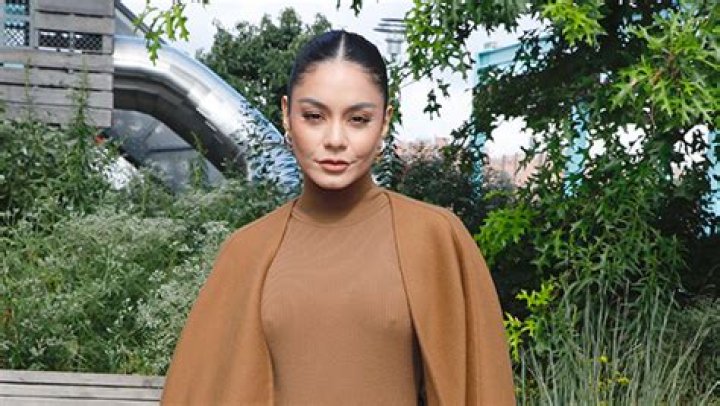 Vanessa Hudgens Dresses Up as Wicked Witch of the West for Halloween – Hollywood Life