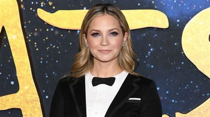 Vanessa Ray — Exclusive Portraits – Hollywood Life