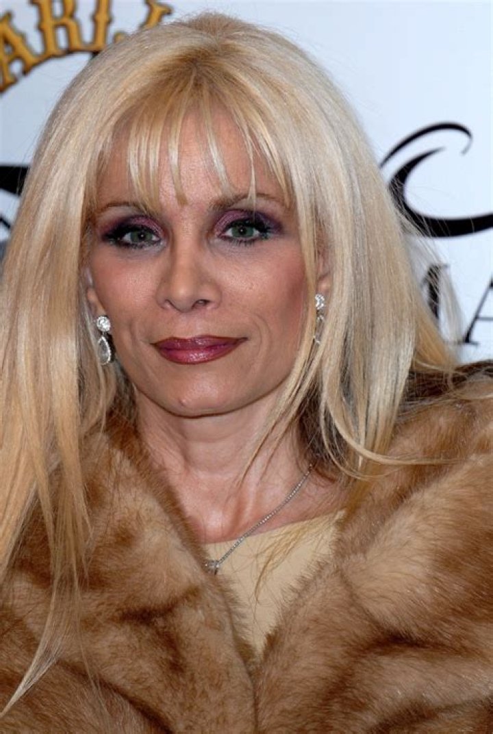 Victoria Gotti — PHOTOS – Hollywood Life