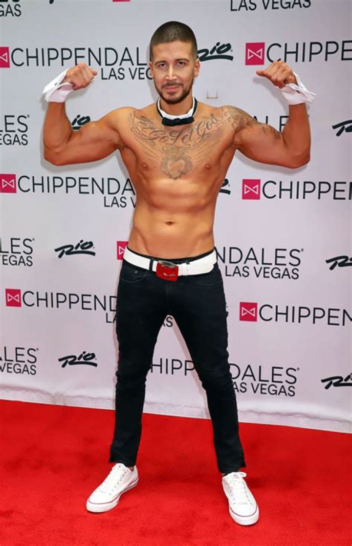 Vinny Guadagnino Shirtless For Chippendales Residency In Las Vegas: Pics – Hollywood Life