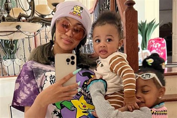 Watch Cardi B’s Video – Hollywood Life