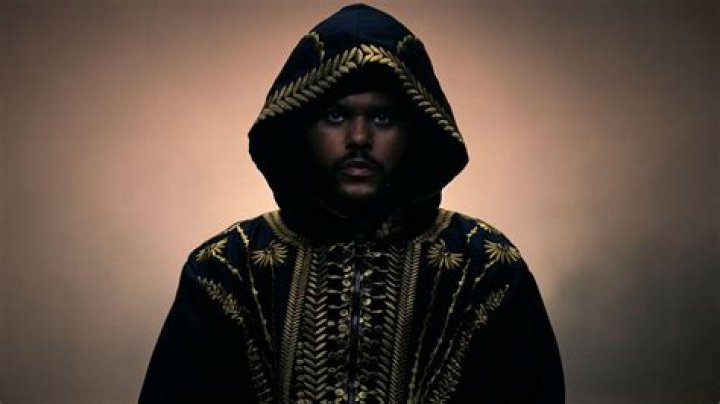 Watch The Music Video For New Song – Hollywood Life