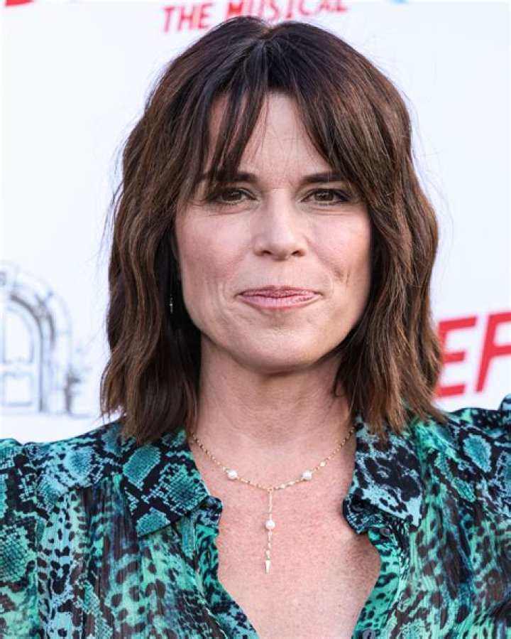 Where Are They Now? Updates On Neve Campbell & More – Hollywood Life