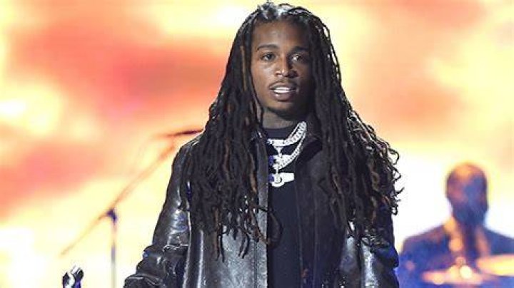 Who Is Jacquees? 5 Things About Singer Claiming To Be ‘King of R&B’ – Hollywood Life