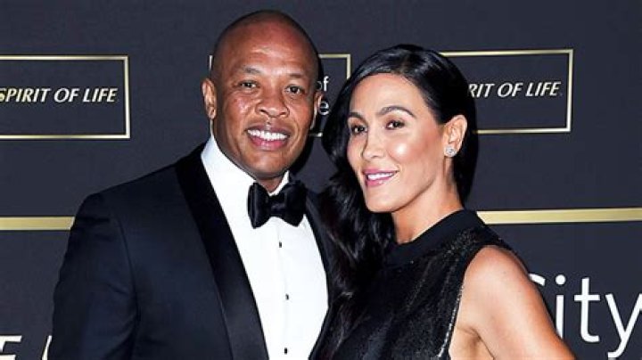 Who Is Nicole Young? Facts On Dr. Dre’s Wife After Split – Hollywood Life
