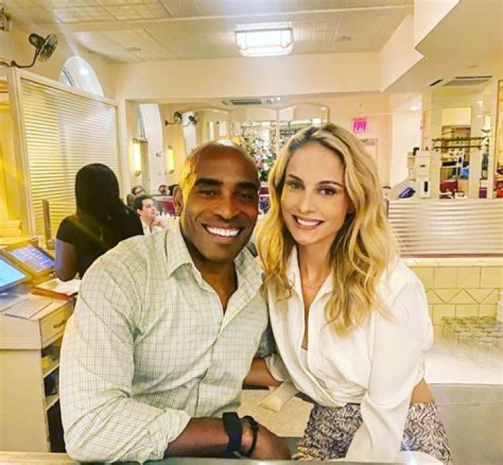 Who Is Traci Johnson? 5 Things About Tiki Barber’s Wife On ‘RHONJ’ – Hollywood Life