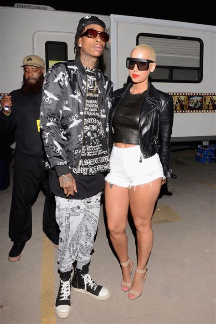 Wiz Khalifa – Hollywood Life