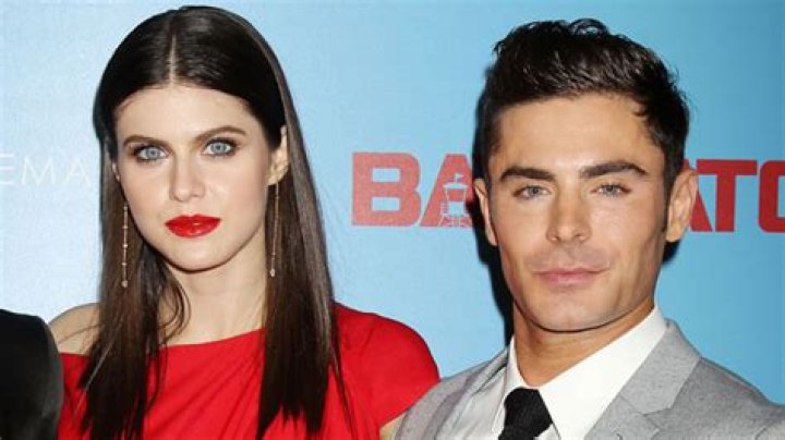 Zac Efron to Fiancé Andrew Form – Hollywood Life
