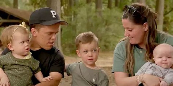 Zach & Tori Roloff On More Kids & Drama – Hollywood Life