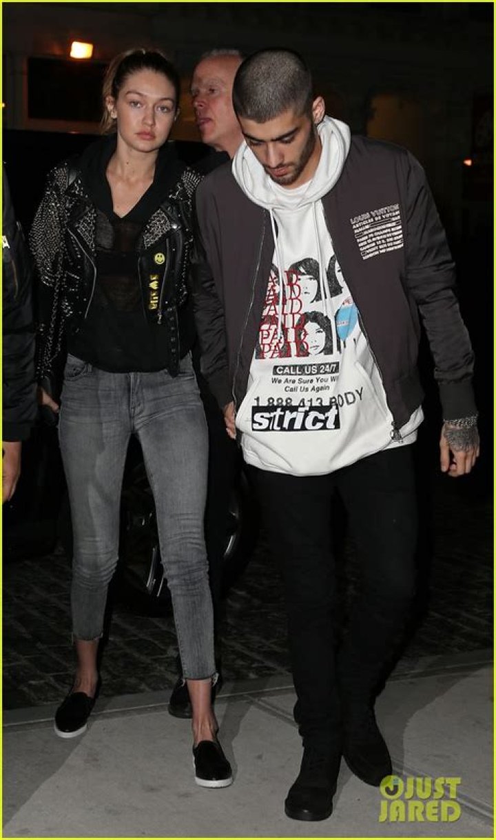 Zayn Malik & Gigi Hadid Hold Hands On Late-Night Grilled Cheese Date For Her 26th Birthday — Pics
