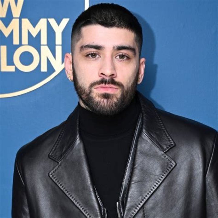 Zayn Malik News, Music, Photos And Videos – Hollywood Life